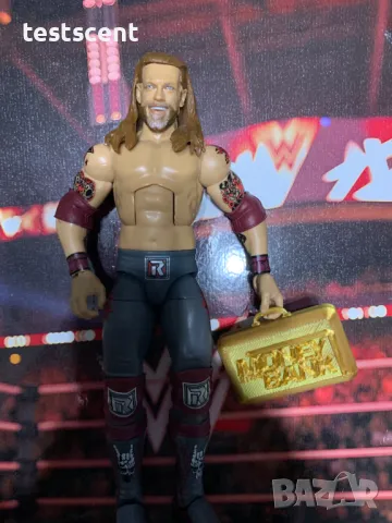 Kуфарче за екшън фигурки / играчки WWE Money In the Bank Briefcase  Договорът в куфарчето, снимка 2 - Колекции - 48939198