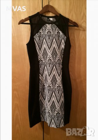 Нова вталяваща H&M рокля S-M лятна черно бяло , снимка 2 - Рокли - 31893659