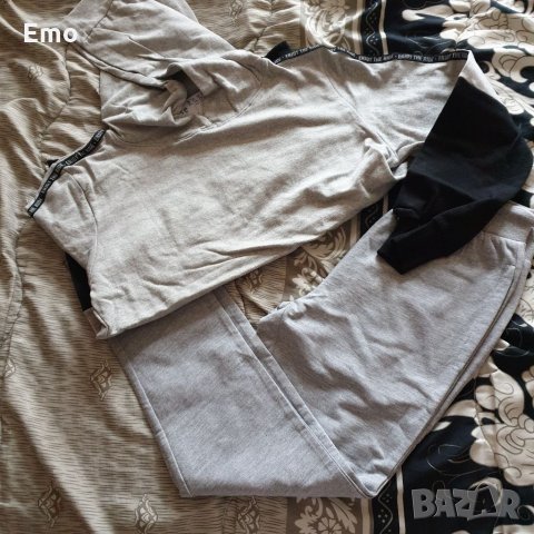 Екипи и долнища, снимка 2 - Детски комплекти - 35072753