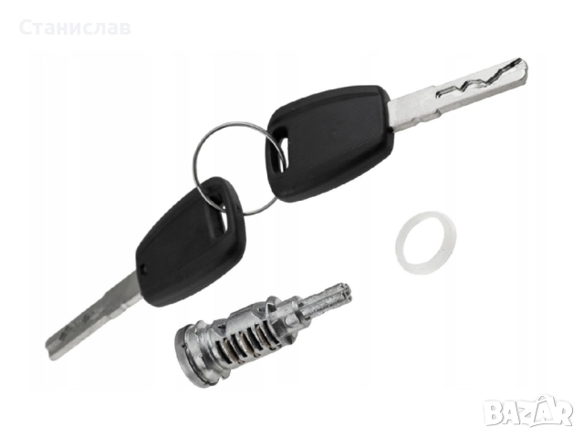 Патронник с ключове за врата Fiat 500L, снимка 2 - Части - 52293595