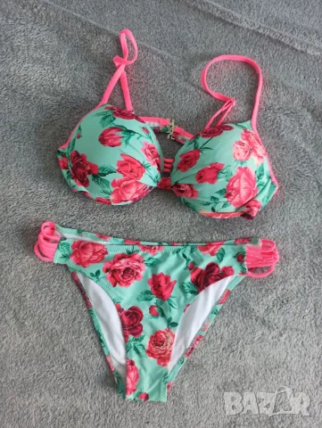 Елегнатни дамски дрехи и обувки, снимка 12 - Други - 47643932