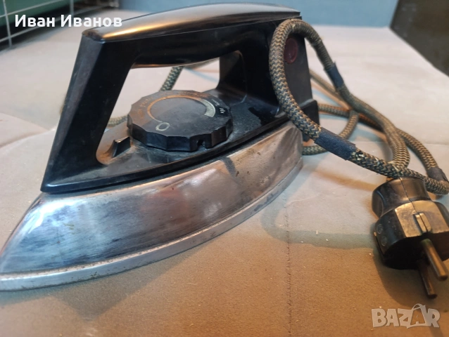 РАБОТЕЩИ ретро ютии - 2бр, снимка 4 - Антикварни и старинни предмети - 54148014