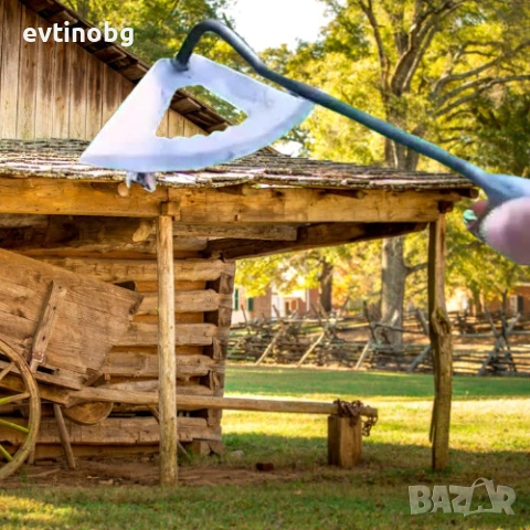 Практична мотика за двор и градина