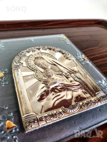 Прекрасна Сребърна Икона Върху Стъкло, снимка 7 - Икони - 49641043