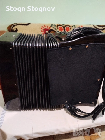 Акордеон Велтмайстер супита , снимка 2 - Акордеони - 53933827