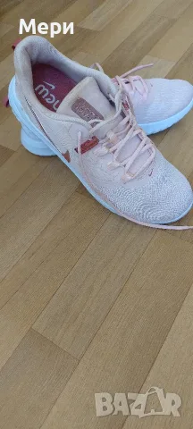 Дамски маратонки Nike, снимка 13 - Маратонки - 55888580