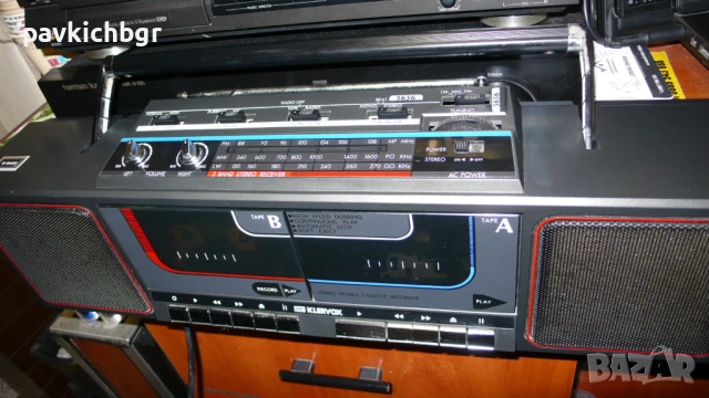 Двукасетъчен касетофон BASF