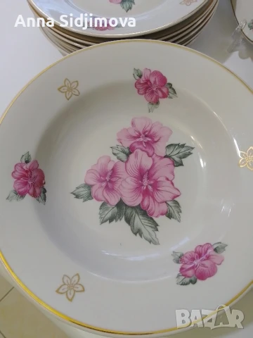 Руски порцелан сервиз за хранене , снимка 3 - Сервизи - 51252769