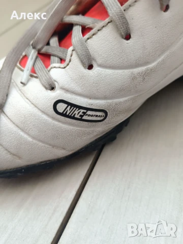 Футболни обувки Nike LEGEND 10 CLUB TF размер 39,5, снимка 5 - Футбол - 50715089