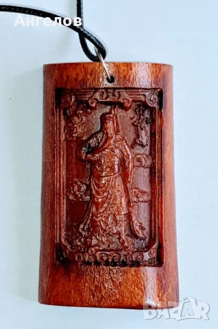 Медальон амулет от кост за защита, състрадание и благословия, снимка 2 - Антикварни и старинни предмети - 50709522