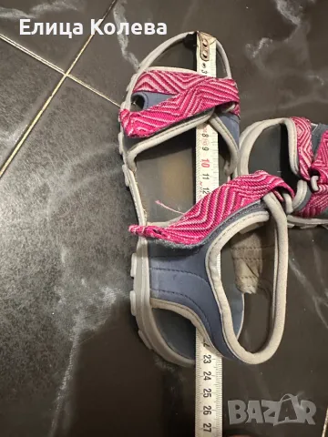 Сандали Декатлон 36-37, снимка 3 - Детски сандали и чехли - 47582358