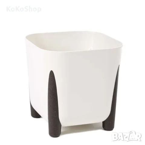 Кашпа-20.8х20.8х20.6 см./бяла кашпа/пластмасова кашпа