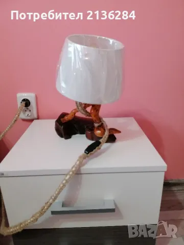 Настолна лампа, снимка 2 - Настолни лампи - 33555562