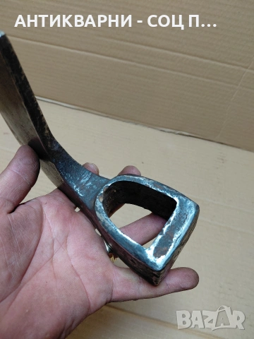 Соц Стара Ръчно Кована Брадва Сърп И Чук 1.300кг. НОМЕР 568., снимка 8 - Антикварни и старинни предмети - 54169068