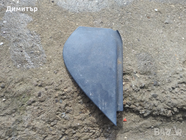 Интериорна Пластмаса Табло Дясна За Тойота Карина 1995г / Toyota Carina 1995y