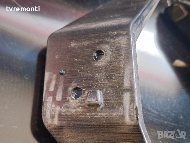 оригинална стойка КРАЧЕТА Телевизор  за  Philips,  модел 32PHT4201/12, снимка 2 - Части и Платки - 54015575