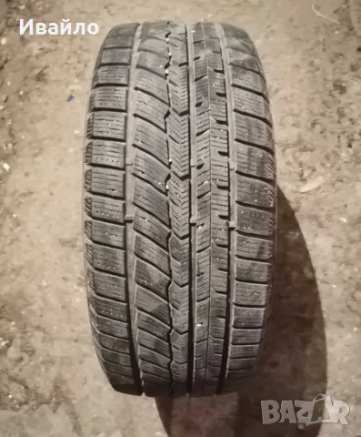 Продавам 1 брой зимна гума 215.50.17 дот 2021 Austone 