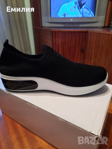 Спортни обувки, снимка 4 - Маратонки - 37157823