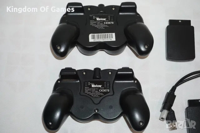 Два броя Оригинални Контролери Tevion MD85175 за PC/PS2/XBOX Made In Germany, снимка 4 - Аксесоари - 55753033