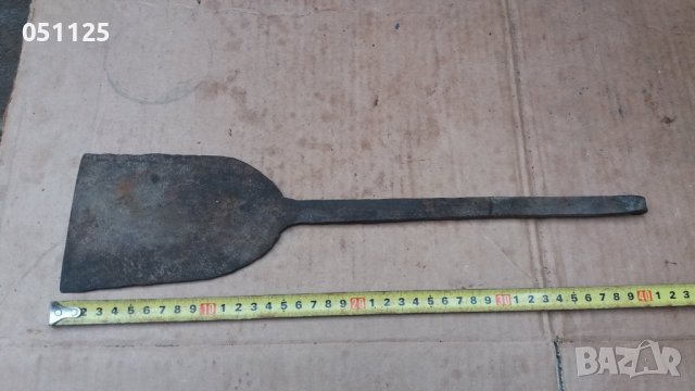 кована възрожденска огрибка - жеравна 