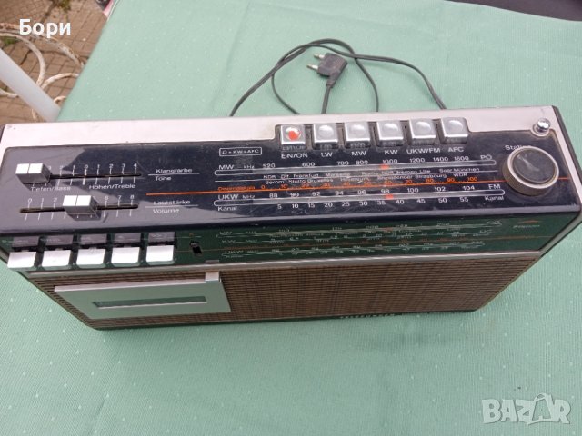 TELEFUNKEN  Bajazzo  record 101  Радио касетофон 1973г, снимка 5 - Радиокасетофони, транзистори - 36635082