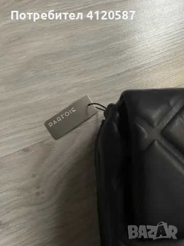 Дамска чантичка Parfois, снимка 3 - Чанти - 49599197