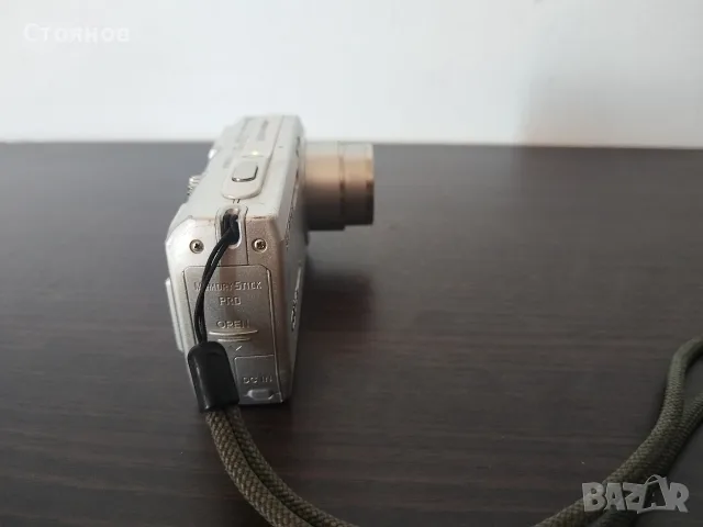 Камера Sony Cyber-shot DSC-P100 Japan, снимка 9 - Фотоапарати - 55988840