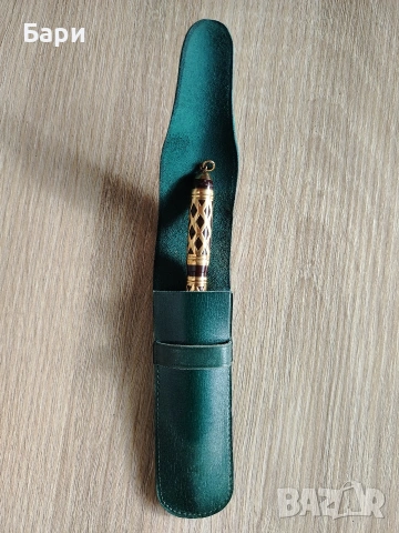 Малка красива писалка UNIC Depose от Франция 