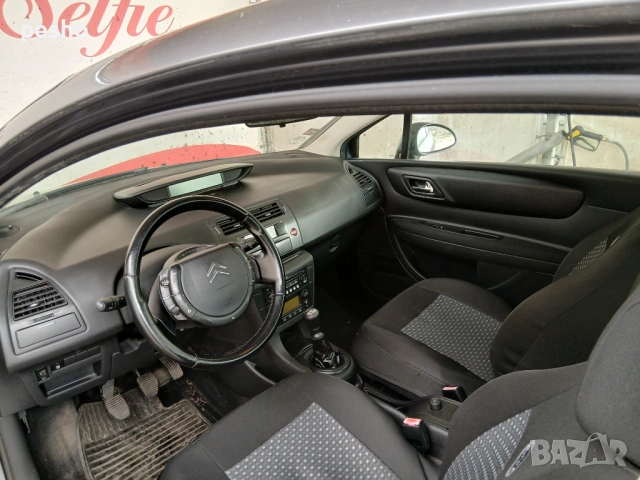 Ситроен ц4 FACELIFT, снимка 8 - Автомобили и джипове - 54185895