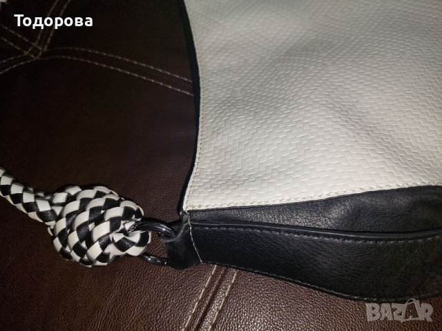 Дамска чанта от еко кожа, снимка 3 - Чанти - 36993897