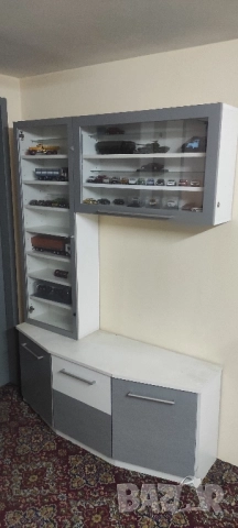  Витрини за модели