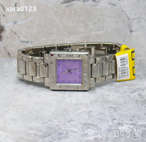 Дамски часовник Q&Q G747J202, снимка 4 - Дамски - 29486423