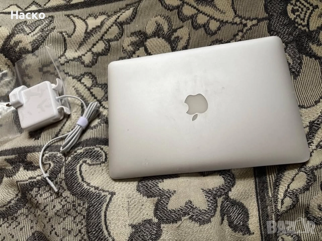 Macbook pro late 2013 13,3inch core i5 2,4-2,9 boost 8gb ram с ново зарядно