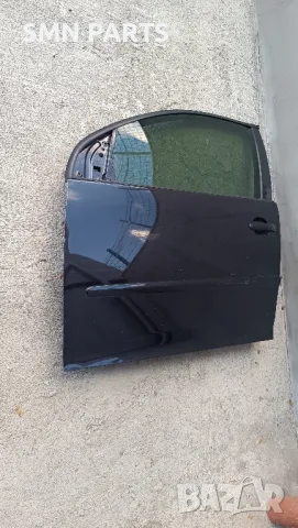 • Продавам врати и калници за голф 5 в черен металик, имам и в други цветове , снимка 2 - Части - 49087085