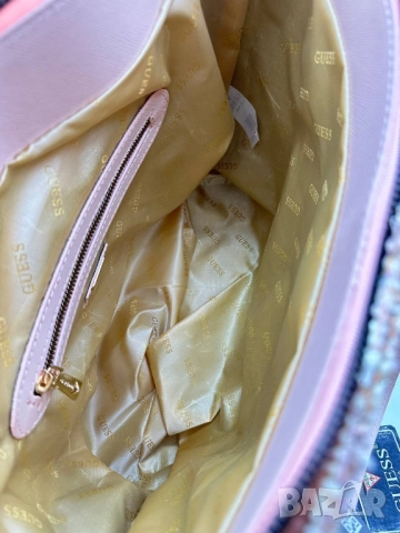 чанти Guess ➡️40cm⬆️28cm 🌟, снимка 4 - Чанти - 52093184
