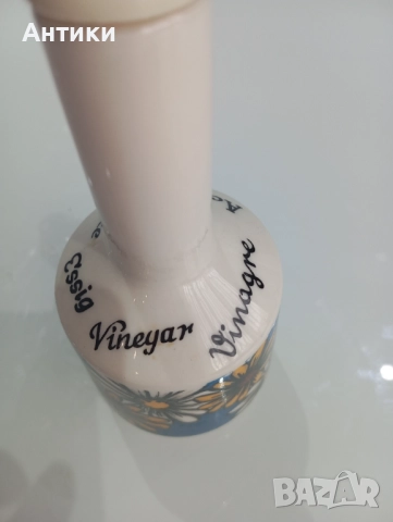 Стар порцеланов оливерник Goebel , снимка 8 - Чинии - 52661606