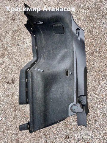 64740-05071-C2Интериорна пластмаса багажник кори за Тойота Авенсис T27.комби.64730-05071-C2, снимка 3 - Части - 51074353