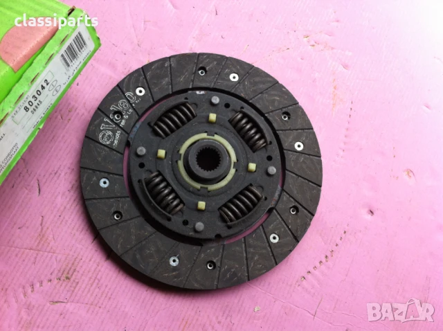 Феродов Диск за Опел Кадет, Аскона и Астра двигатели 1.5 TD, 1.6 D, 1.7 D / Kadett, Ascona, Astra F, снимка 2 - Части - 51125240