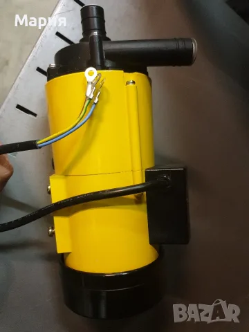 Магнитна помпа Pan World NH-50PX (45W, 200-240V) за химикали, аквариуми и пивоварство, снимка 2 - Водни помпи - 56224595