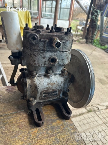 Компресор зил 130, снимка 3 - Части - 54016405