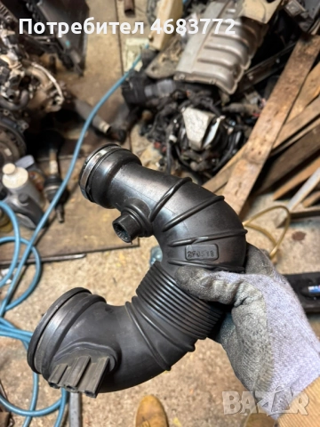 Въздуховод за двигател на Мерцедес Mercedes 2.2Cdi само за 50лв. А6510900337