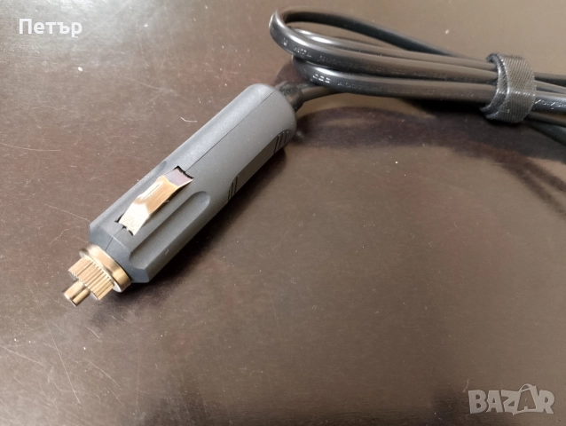 Продавам зарядно от запалката на колата, снимка 3 - Аксесоари и консумативи - 52939016