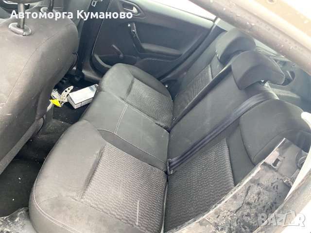 Пежо 208 1.2i VTi, 82 кс., 5 ск., 2018г., 90 000 км., двигател HMZ, снимка 11 - Автомобили и джипове - 33943774