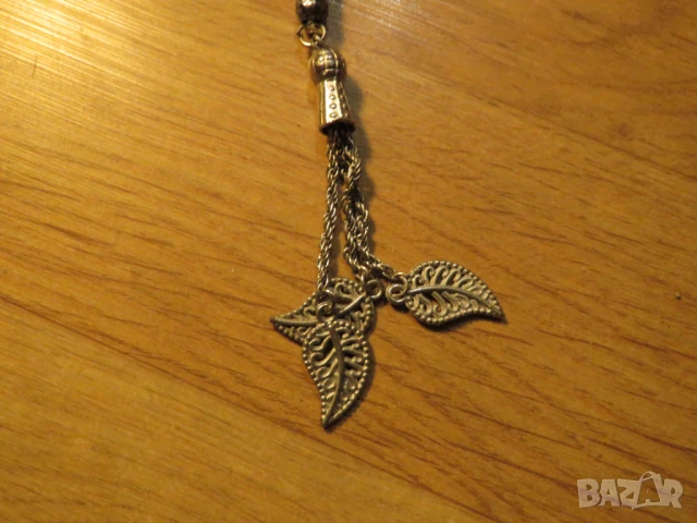 Огромна Старинна османска броеница с черни  зърна и листенца с 33 мъниста турска броеница, снимка 2 - Антикварни и старинни предмети - 50678301