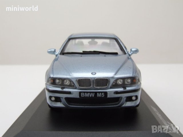 BMW M5 E39 2003 - мащаб 1:43 на Solido моделът е нов в PVC дисплей-кейс, снимка 5 - Колекции - 42718667