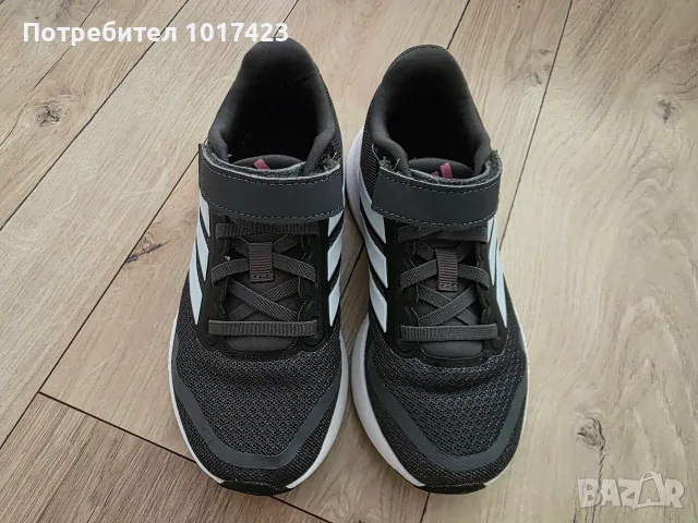 Детски маратонки ADIDAS като нови, снимка 6 - Детски маратонки - 55737671