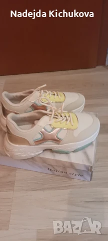 Дамски маратонки Seastar. 39 номер.Обувани веднъж.Цена-20 лв., снимка 2 - Маратонки - 50831556