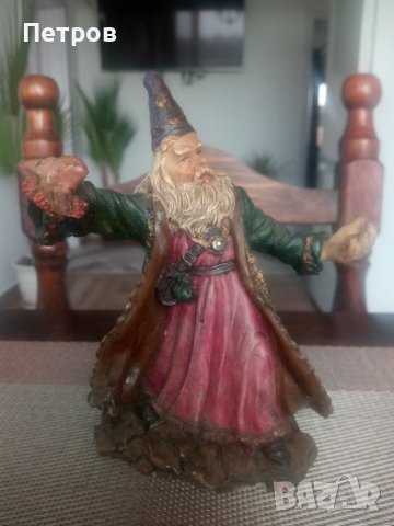 Продавам елегантна статуетка., снимка 1