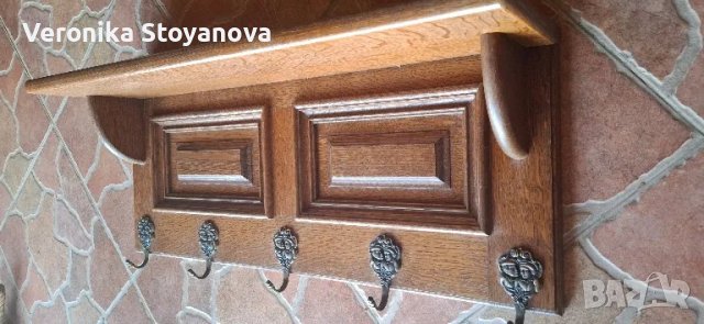 Стенна закачалка