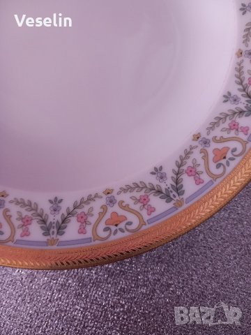 Порцеланова чиния , снимка 2 - Чинии - 41168756
